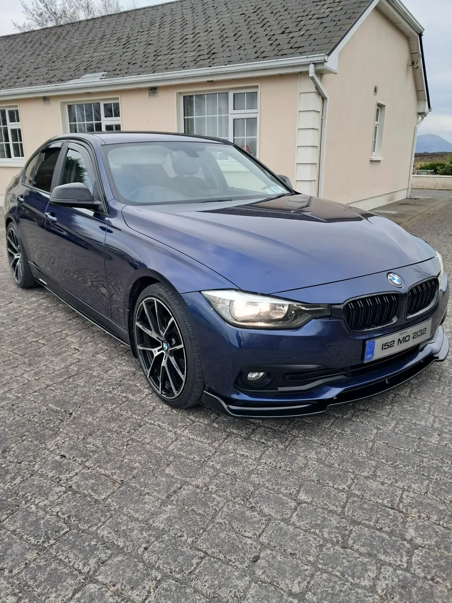 BMW 3-Series 2015 - Image 1