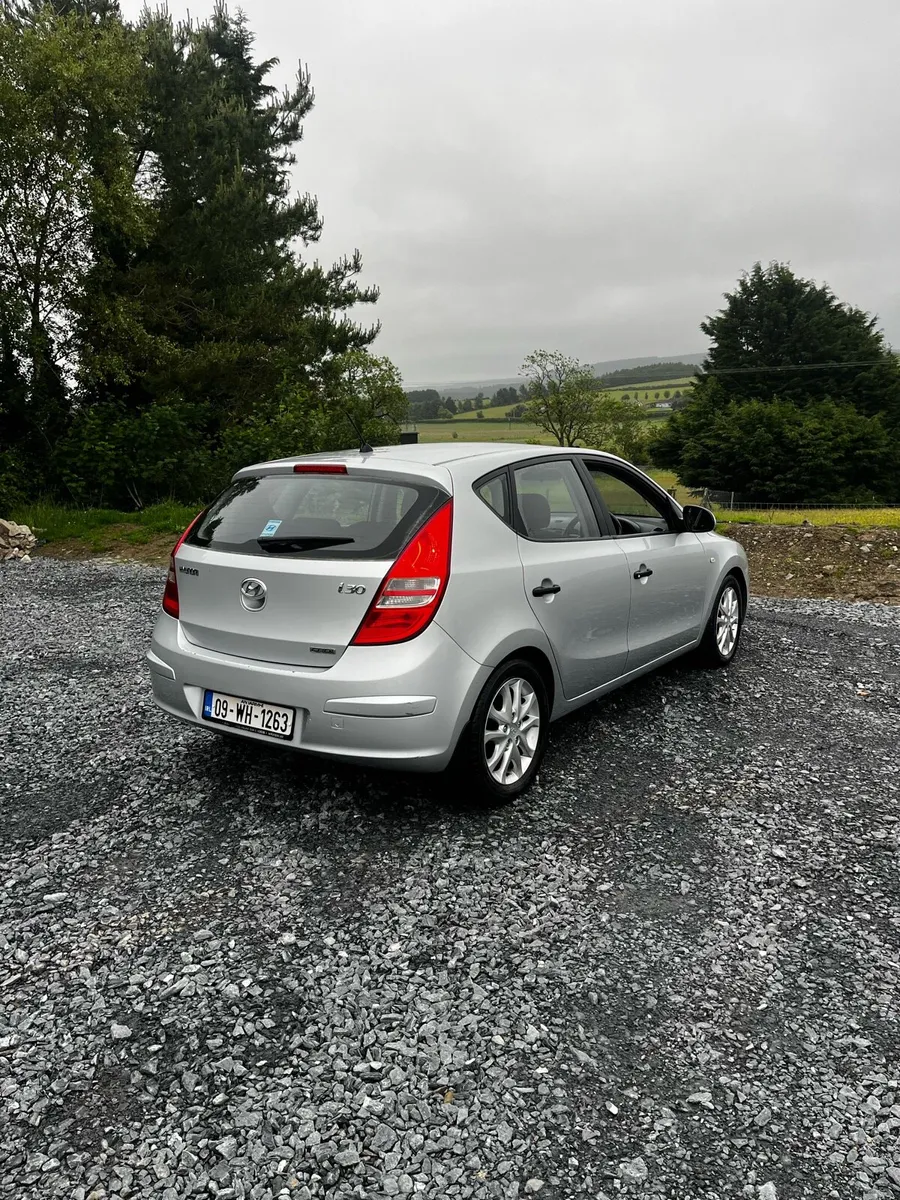 Hyundai i30 new nct - Image 4