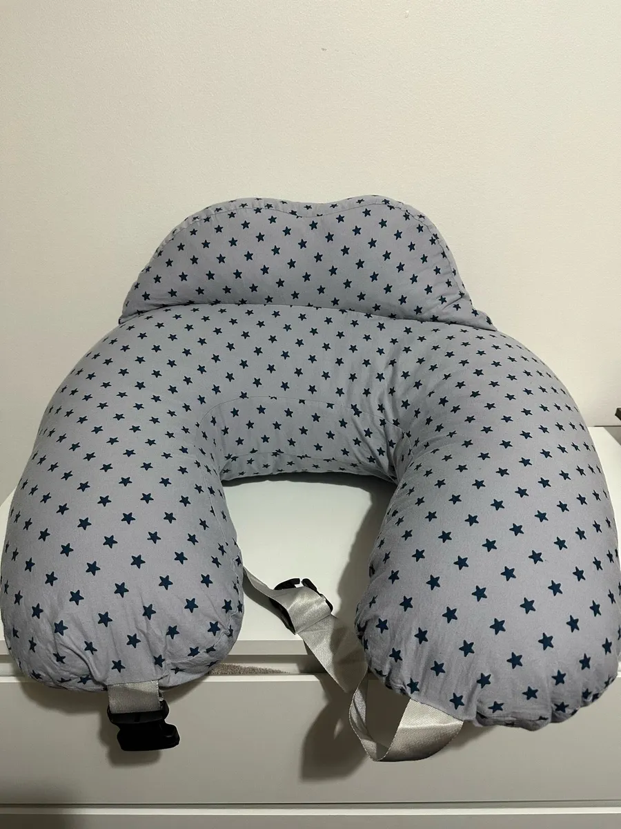 nursing pillow, clevamama baby pod, baby bath tub - Image 1
