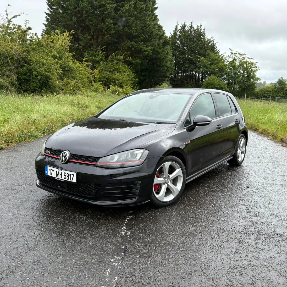 Volkswagen Golf GTI 2017 - Image 1
