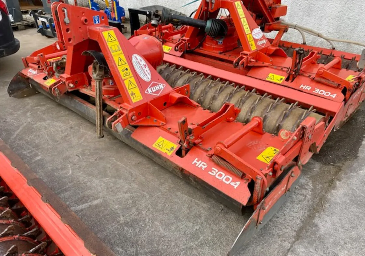 Kuhn HR3004D power harrow - Image 1