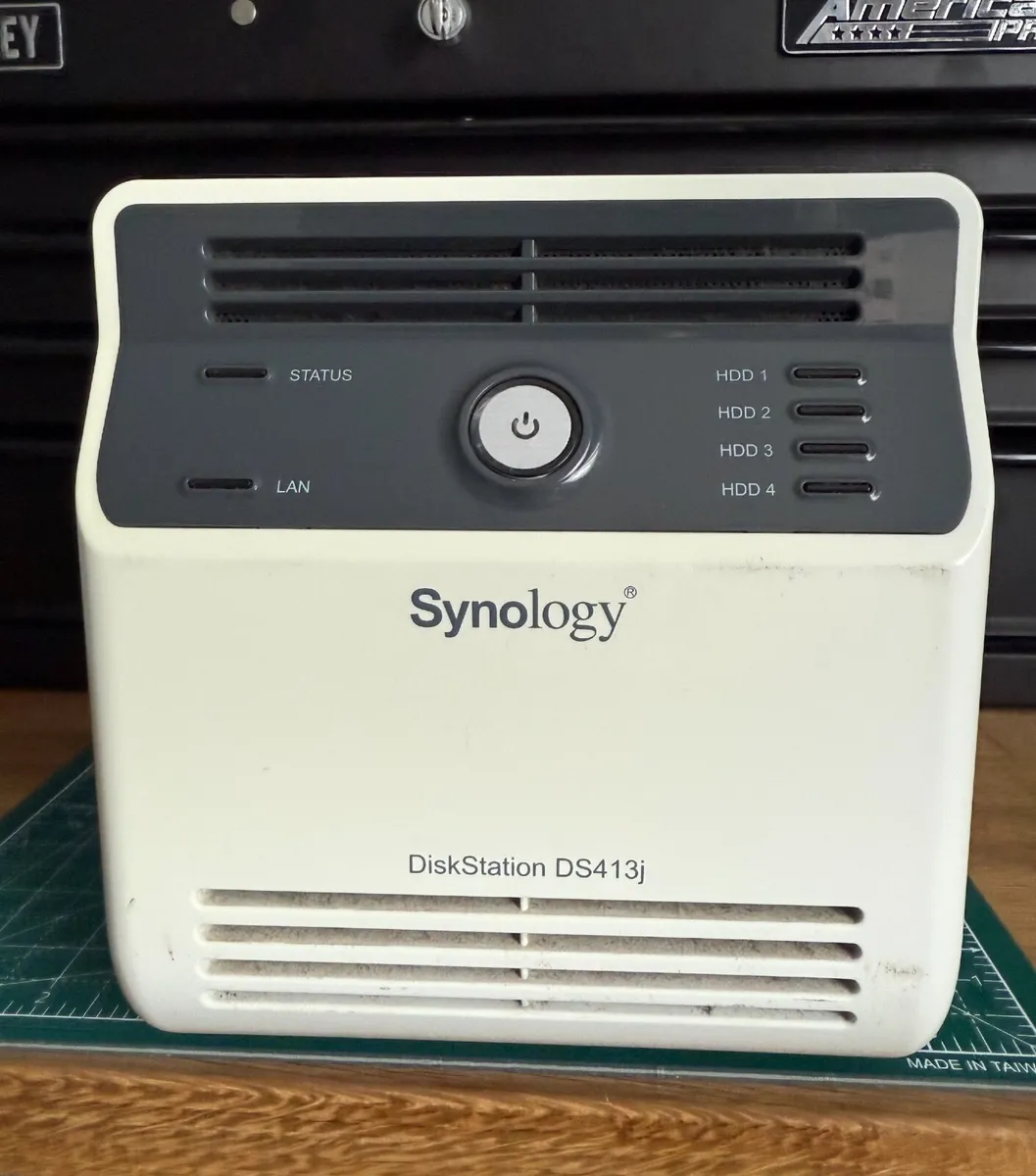 8TB Synology DS413J NAS - Image 1