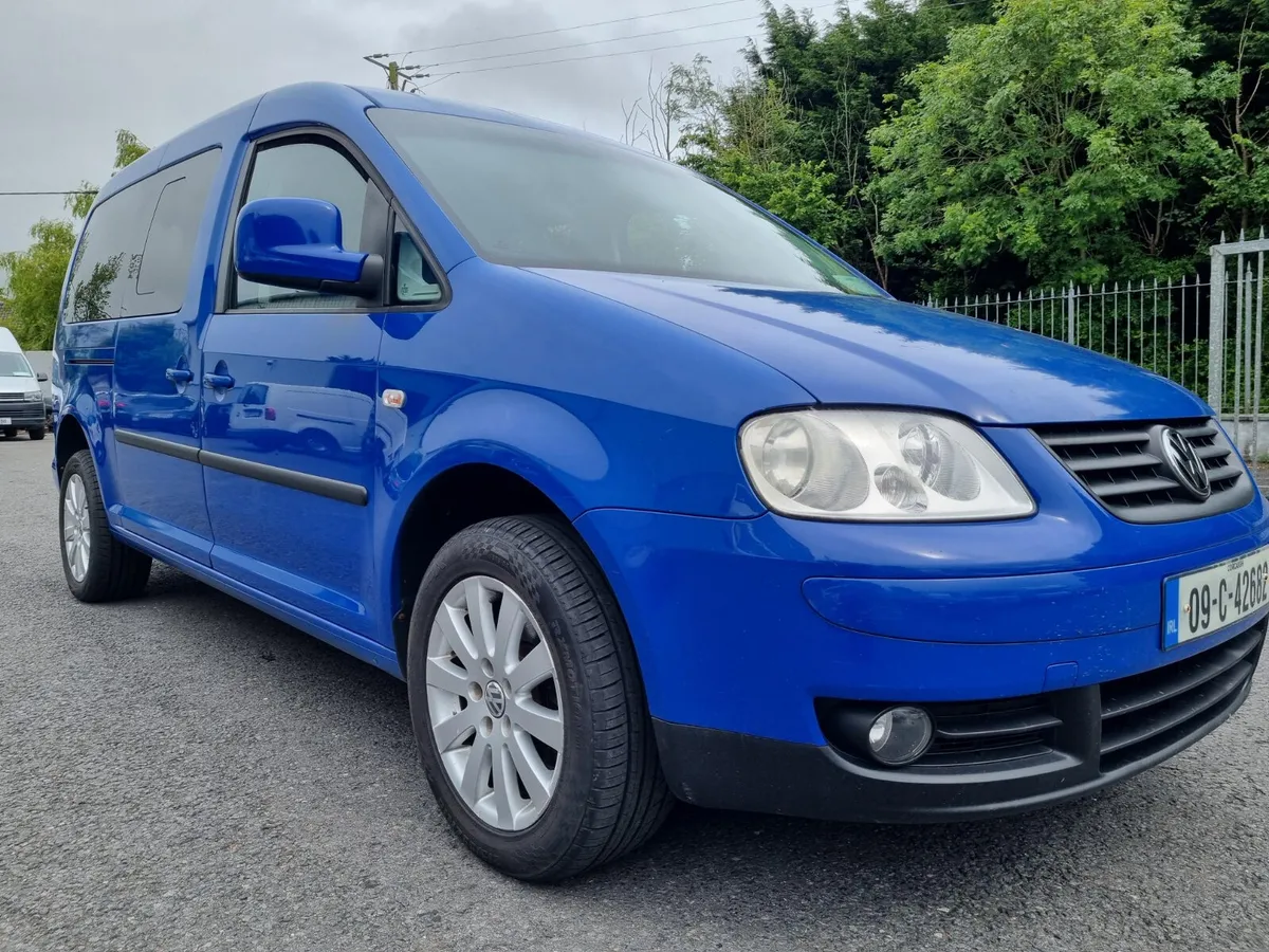 Volkswagen Caddy 2009 - Image 2