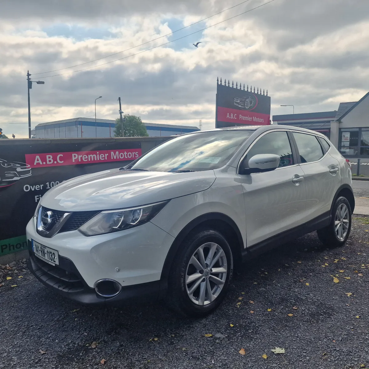 Nissan Qashqai 2014 Nct and Tax - Image 4