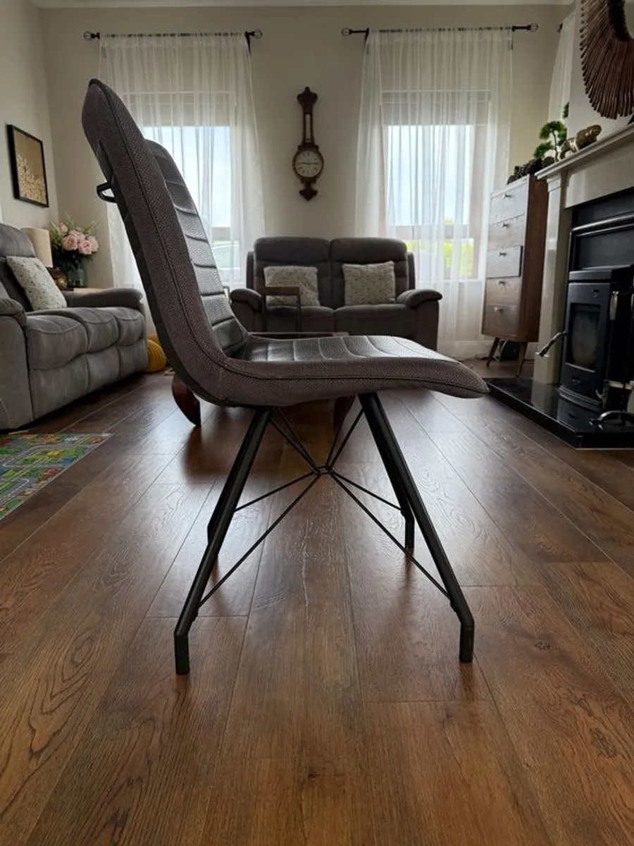Dining chairs 6x can deliver if.. - Image 3