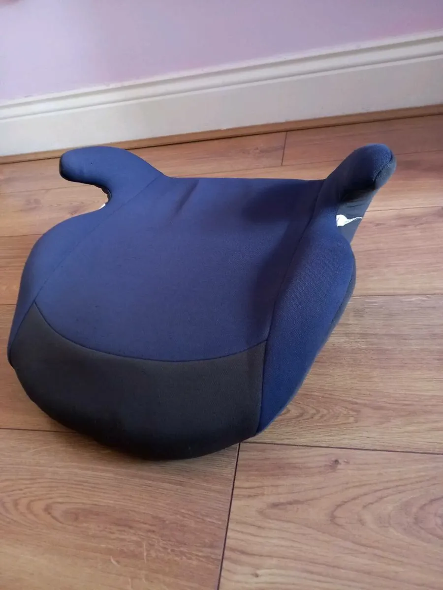 Car booster seat