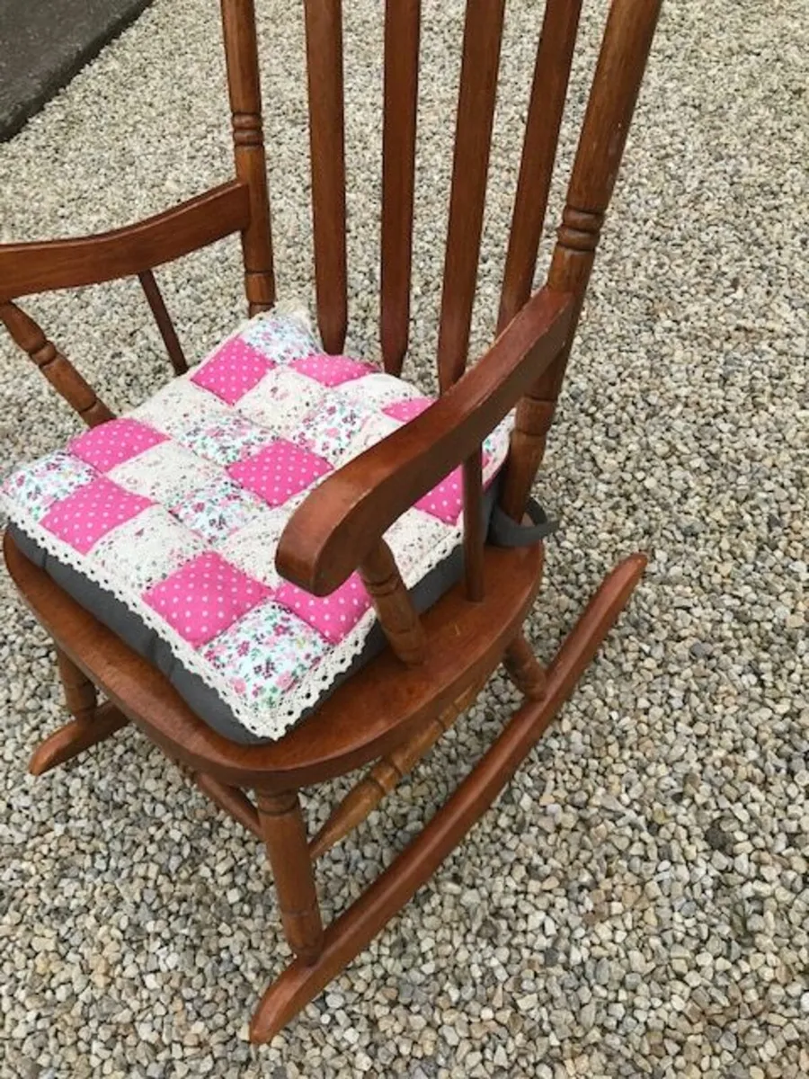 Rocking Chair - Image 2