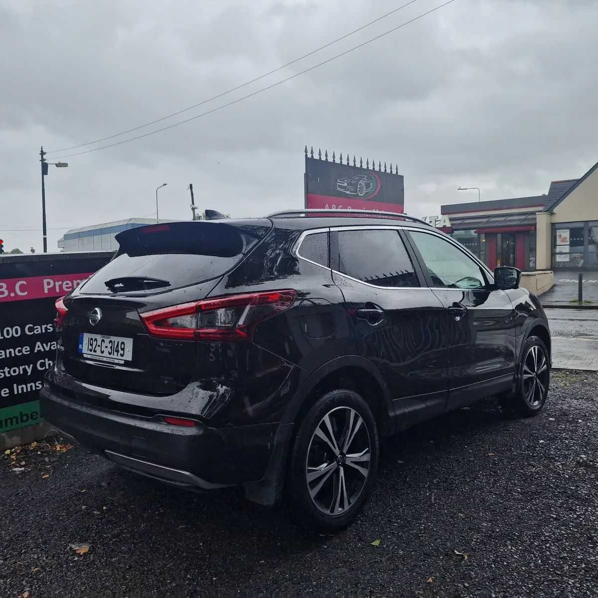 Nissan Qashqai 2019 Low Miles 56k Miles - Image 3