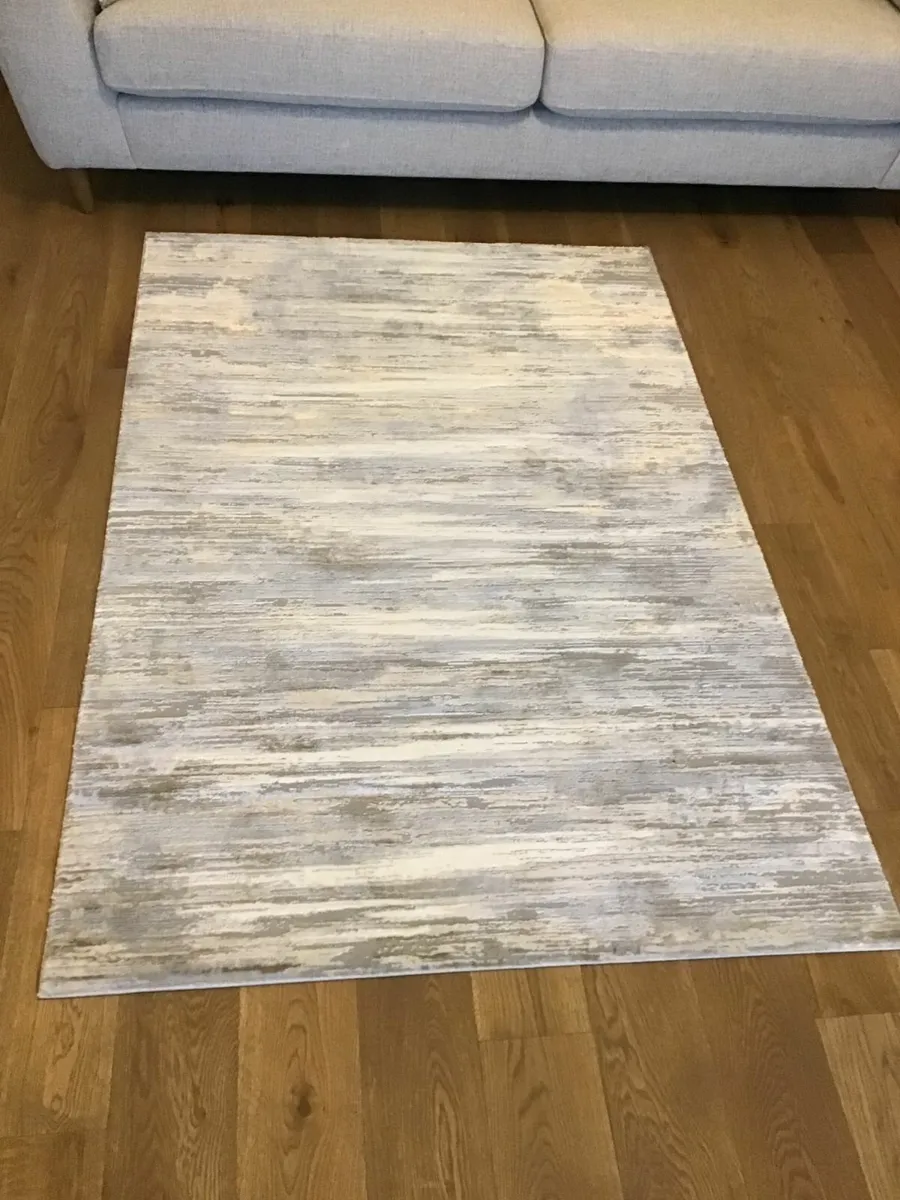 Sitting room Rug - Image 4