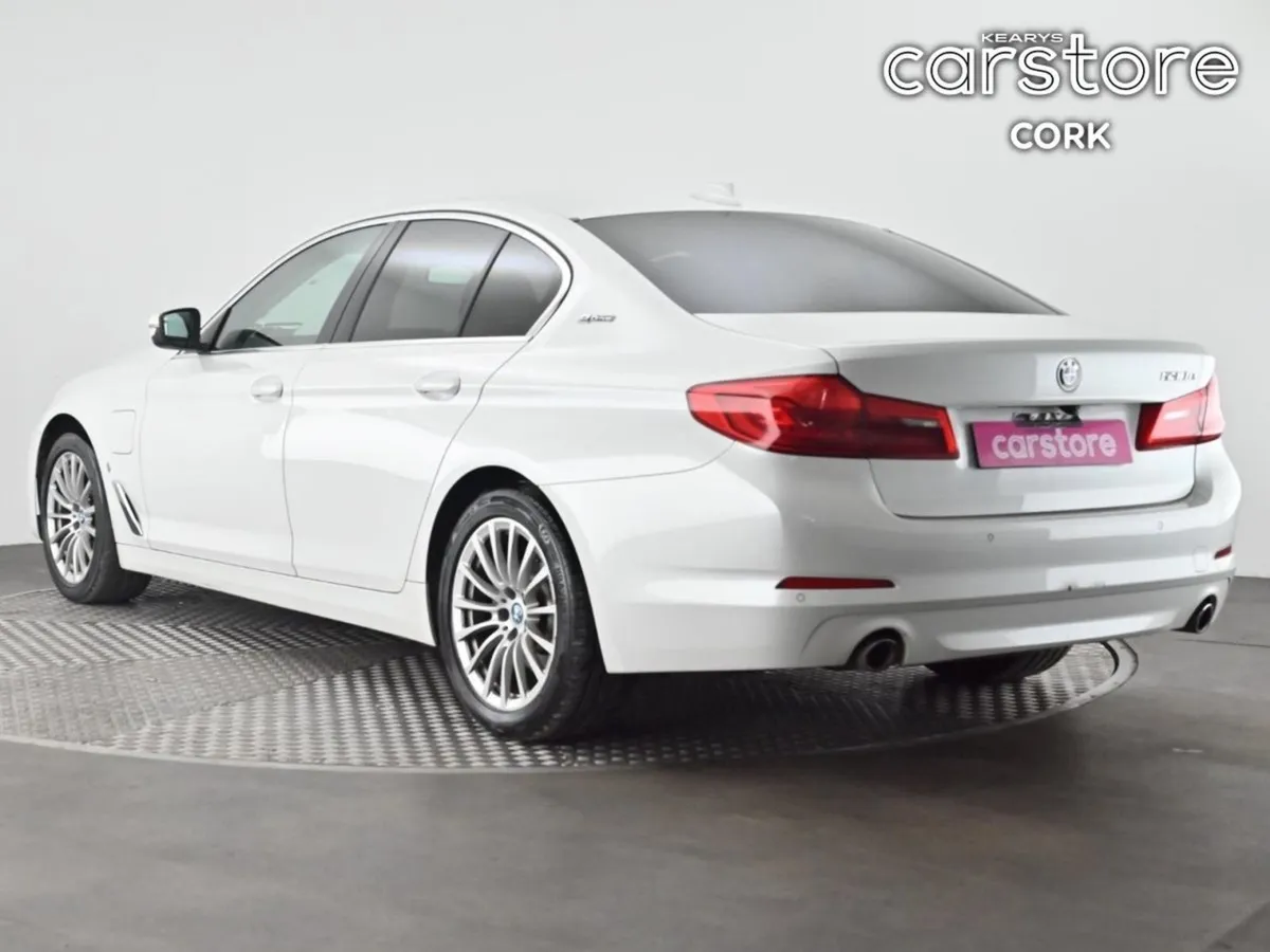 BMW 5 Series 530e SE Auto - Image 4
