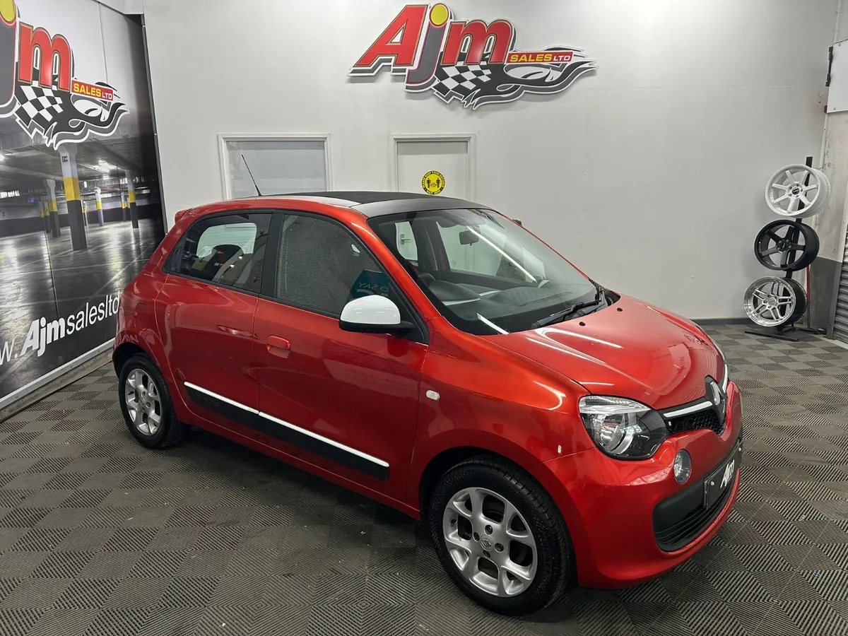 RENAULT TWINGO COLOUR RUN SPECIAL EDITION 2017 - Image 1