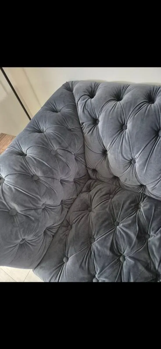 Darby 3 seater couch - Image 4