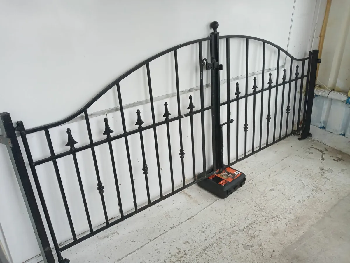 Delivery - Galvanised Set of Gates - Image 1