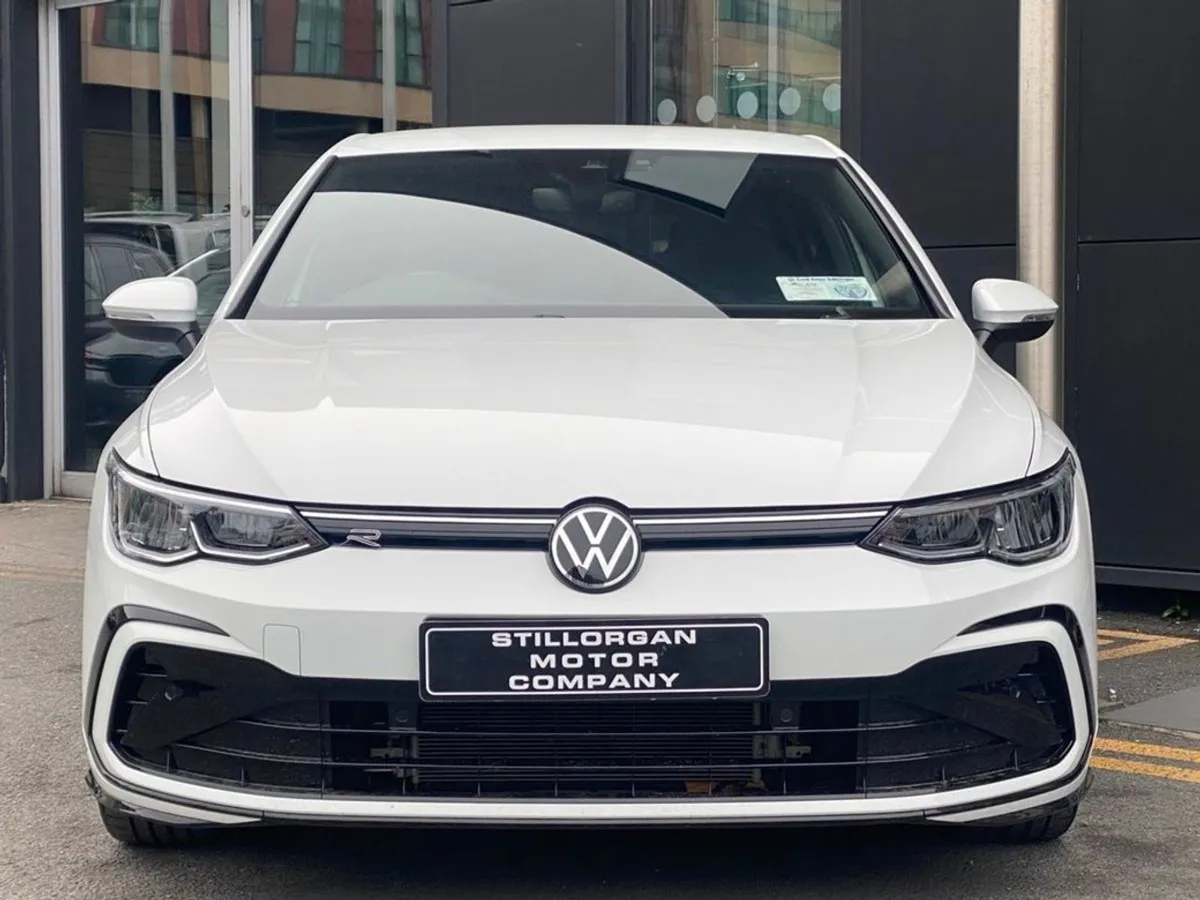 Volkswagen Golf 1.5 Etsi R-line Auto - Image 2