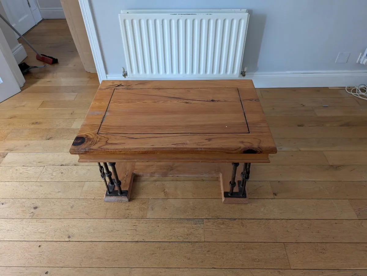 Coffee table - Image 1