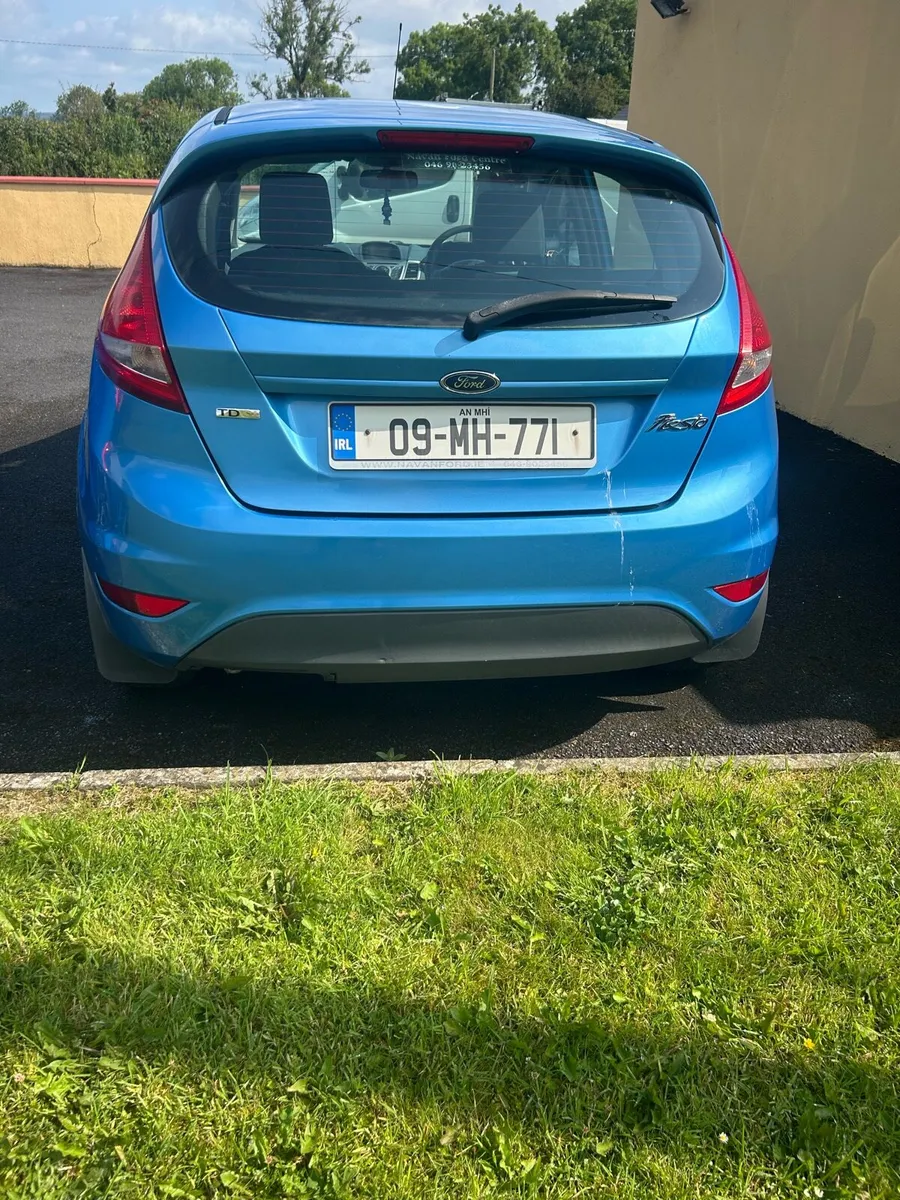 09 Ford Fiesta Zetec - Image 2