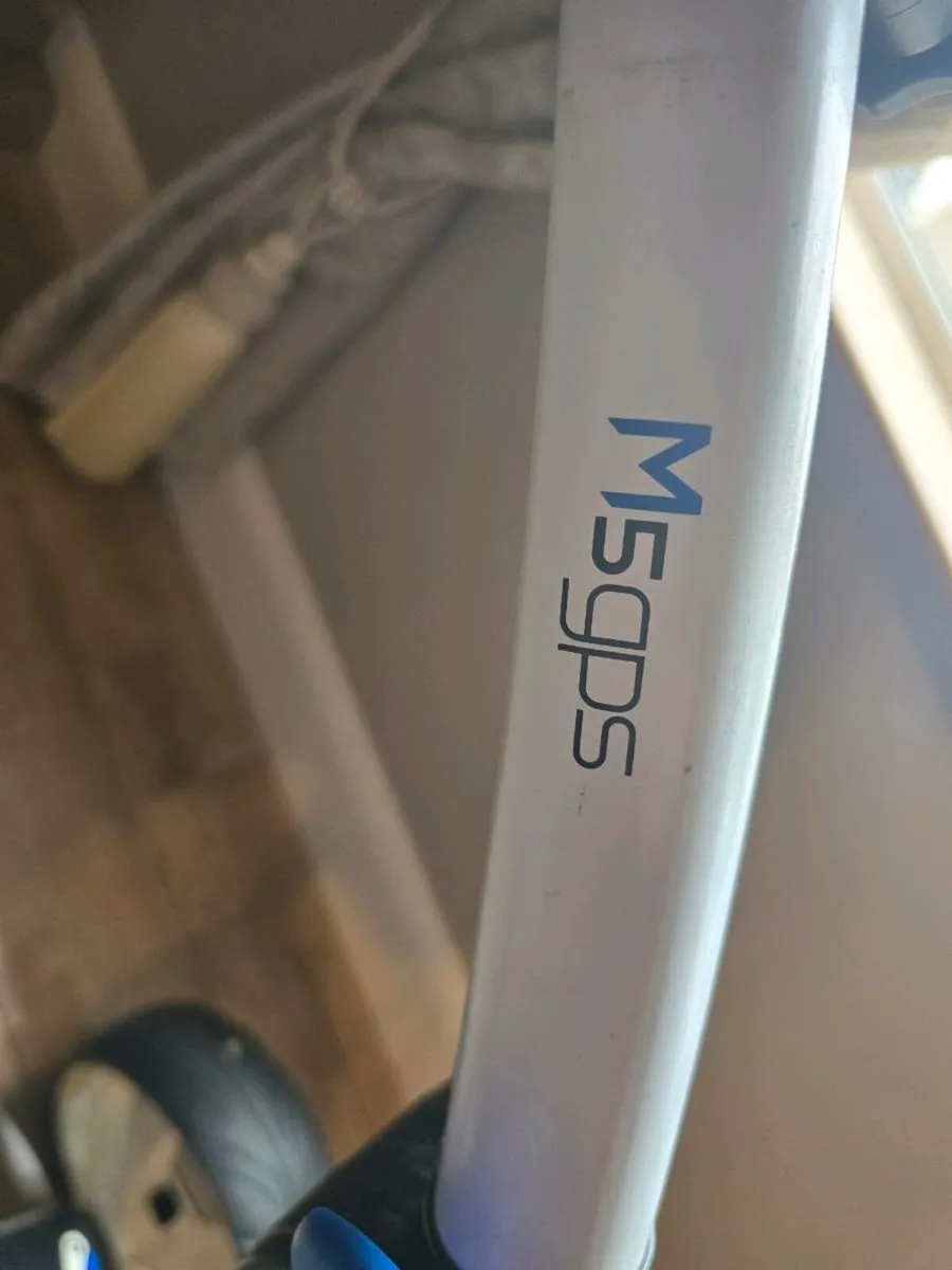 MOTOCADDY M5 GPS 36 HOLE BATTERY - Image 3