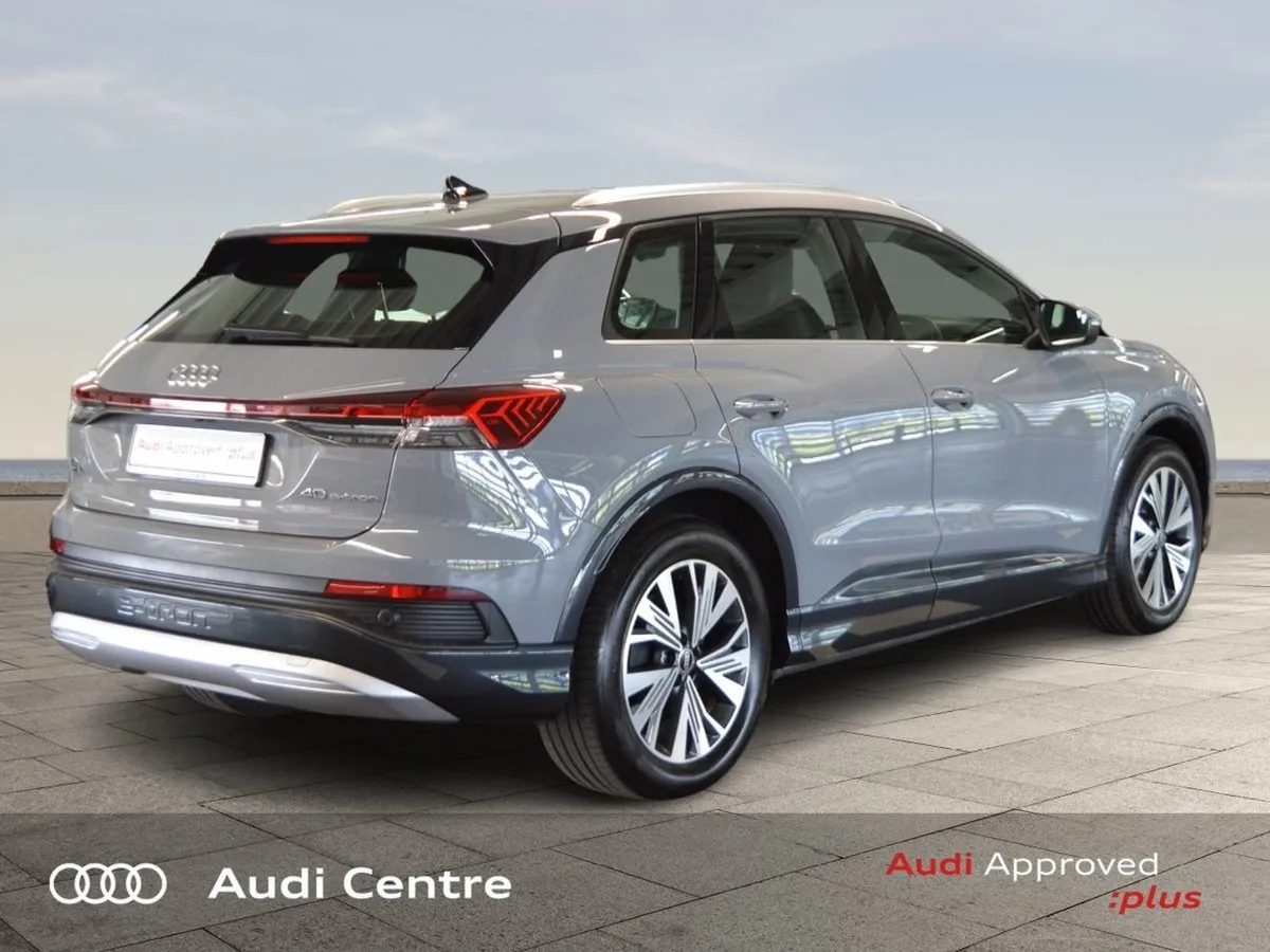 Audi Q4 E-tron 40 Sport Pebble Grey Pearl Effect - Image 4