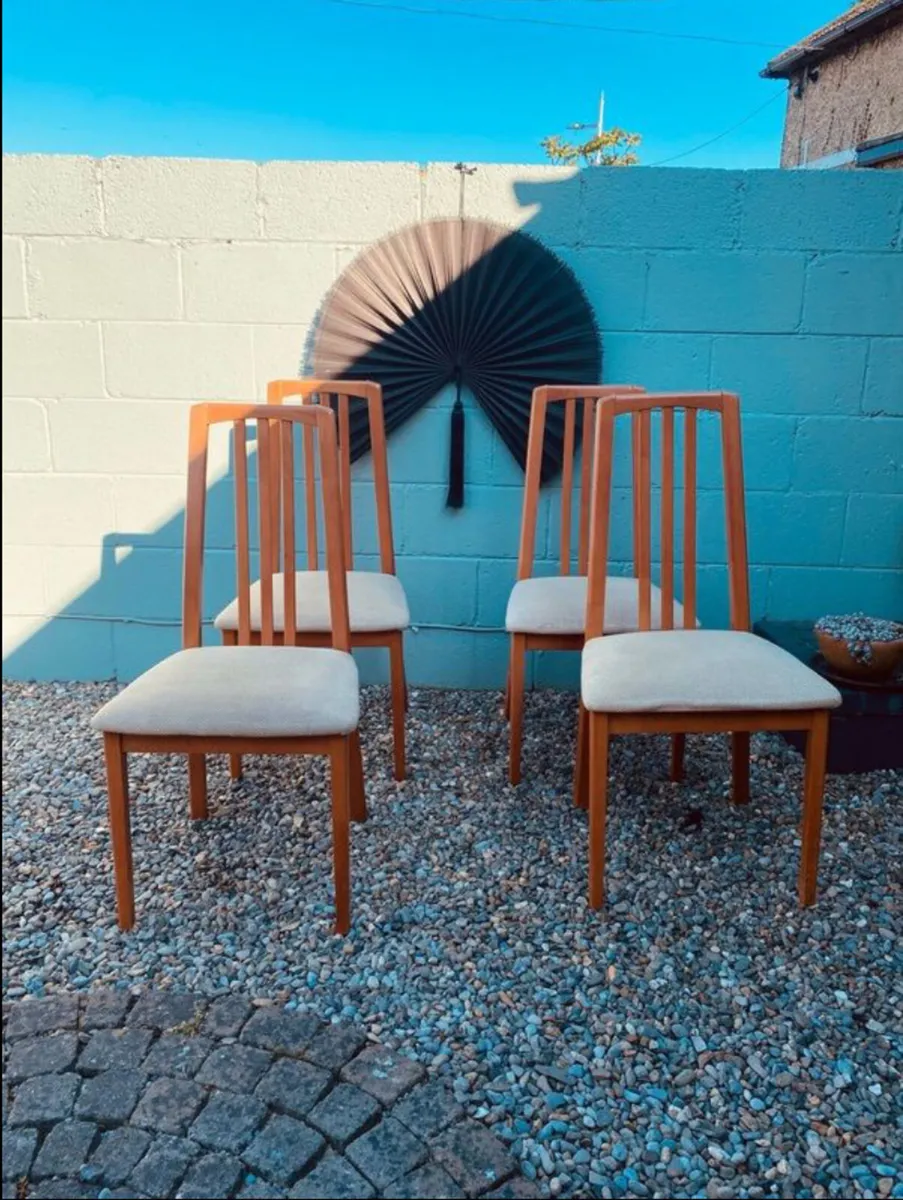 Mid Century Dining Chairs x 4 - Image 3