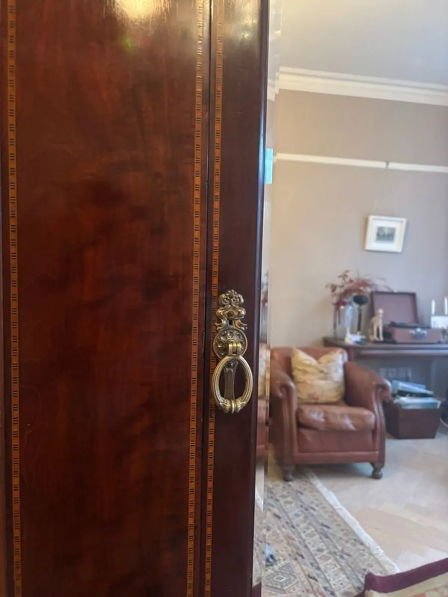Edwardian Mahogany Wardrobe - Image 4