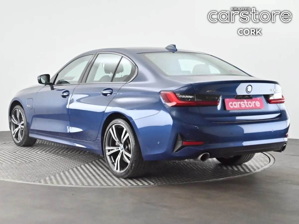 BMW 3 Series 330 E Xdrive Sport Pro Auto 330 e Xd - Image 4