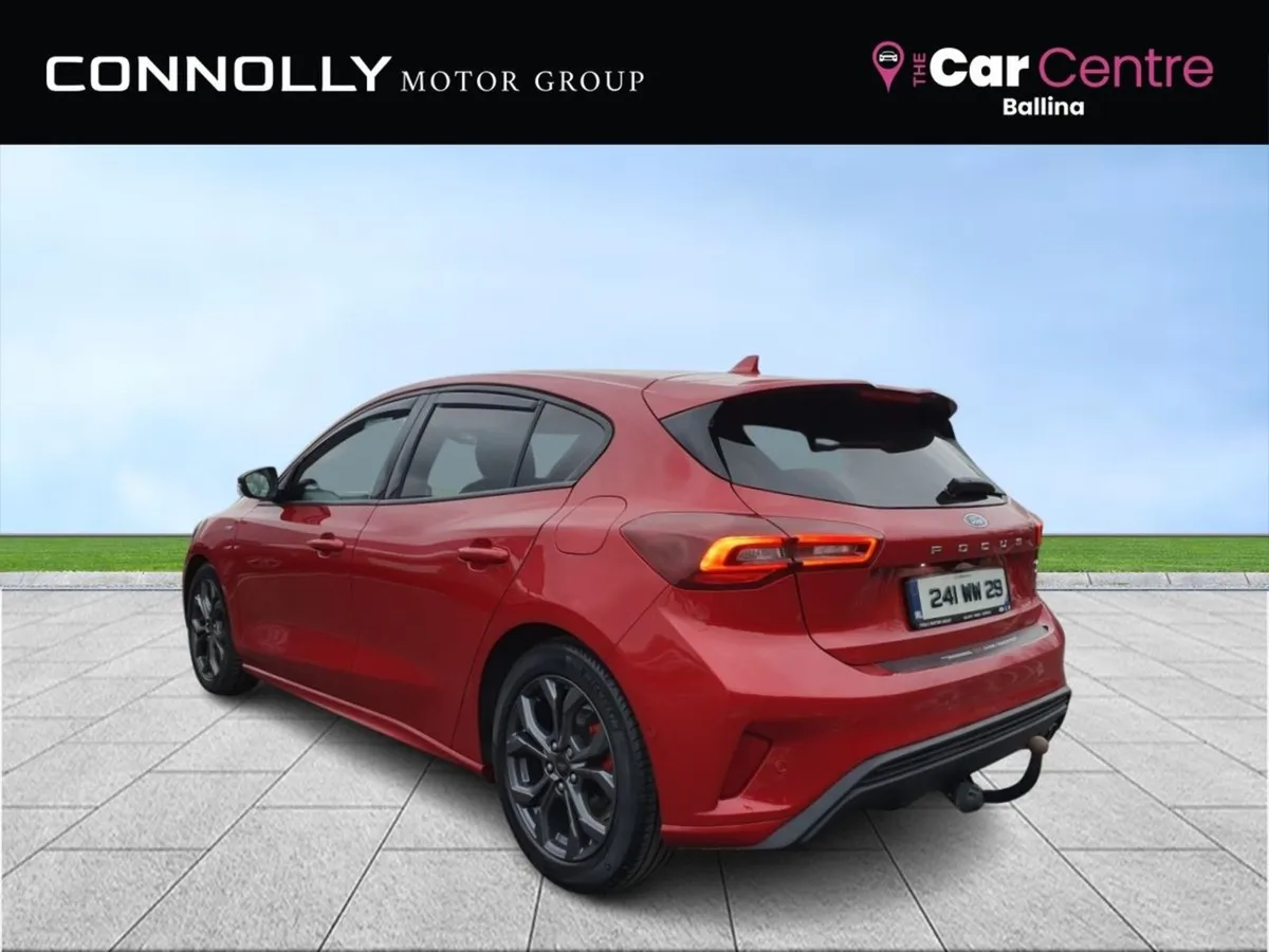 Ford Focus 1.5l Ecoblue 115BHP St-line Auto - Image 2
