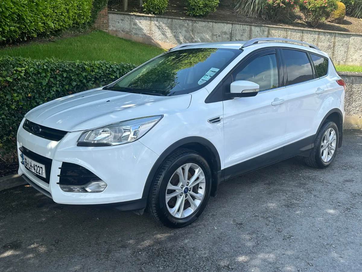 Ford Kuga 2015 - Image 1