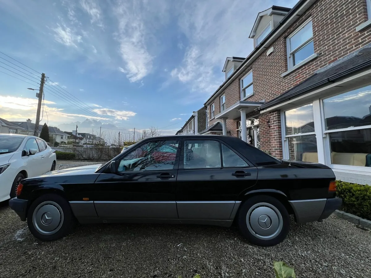 Mercedes-Benz Other 1993 - Image 1