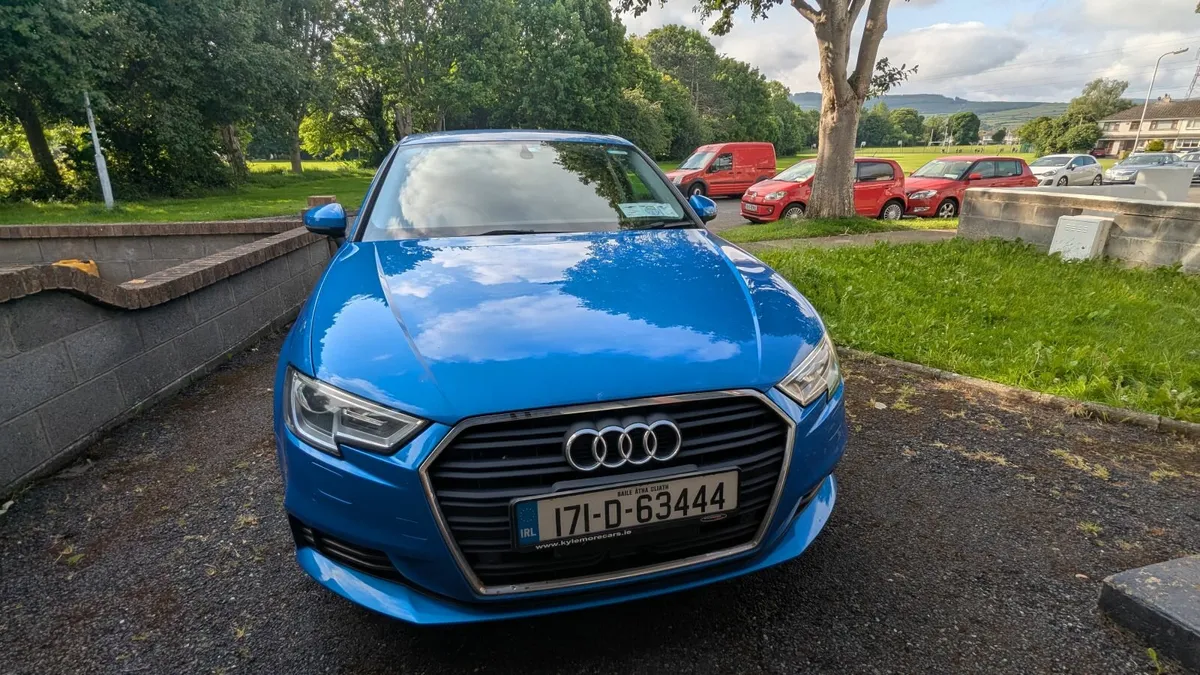 Audi A3 2017 - Image 2