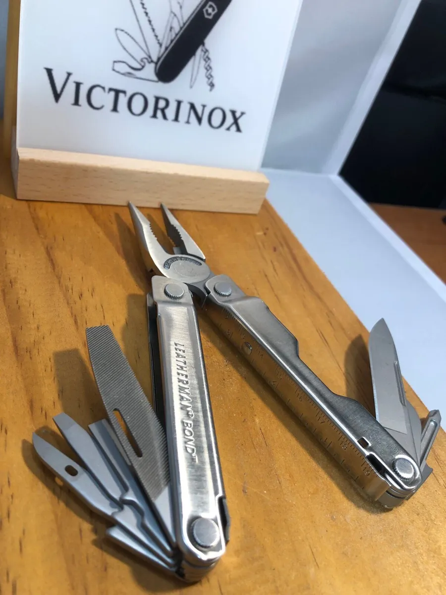 Leatherman BOND multitool Pliers Fishing Camping - Image 4