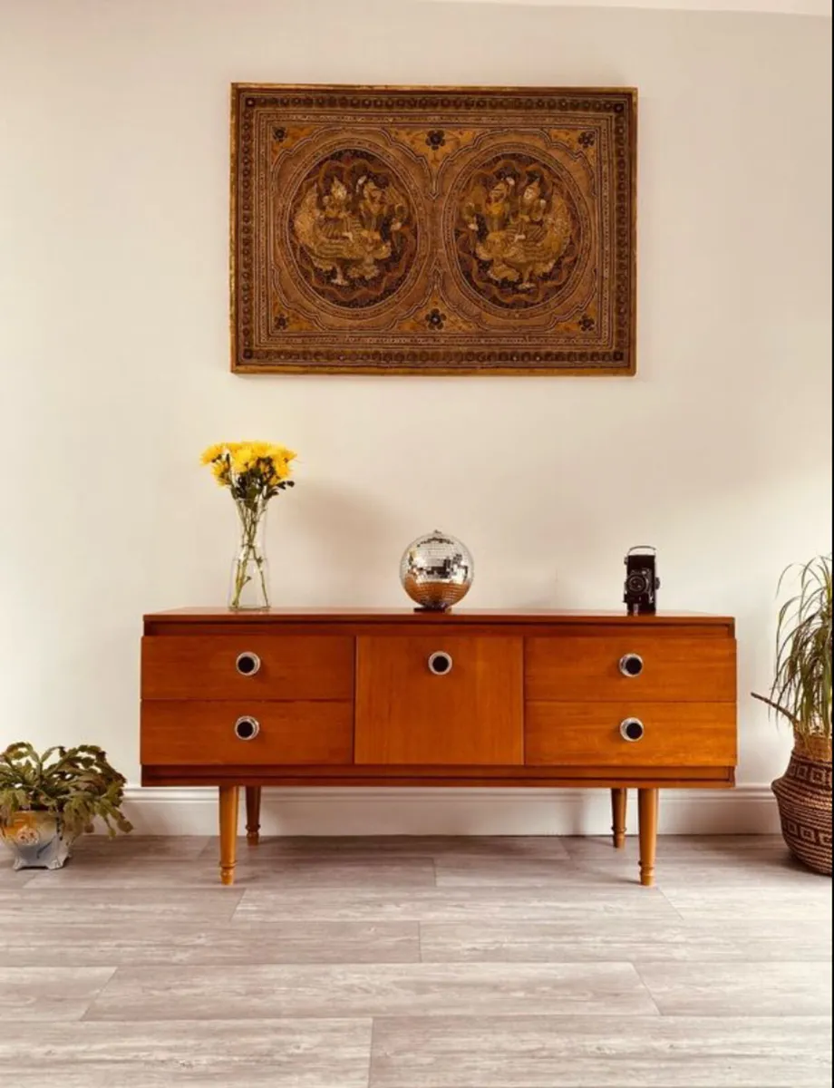 Mid Century Sideboard Drinks Cabinet - Image 1