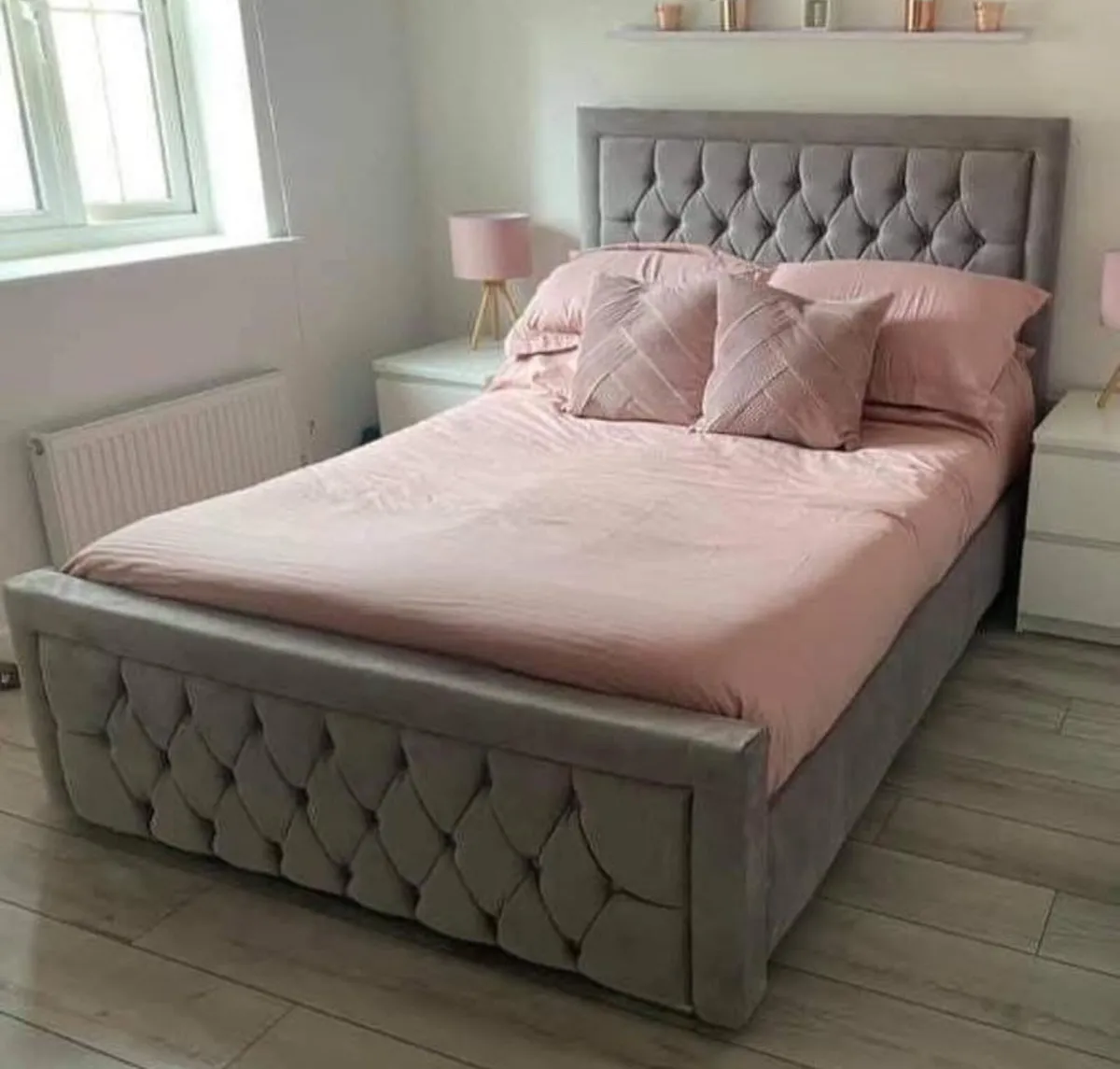 New Maryland bed with floor standing headboard - Image 3