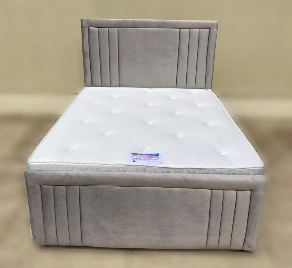 New Maryland bed with floor standing headboard - Image 4