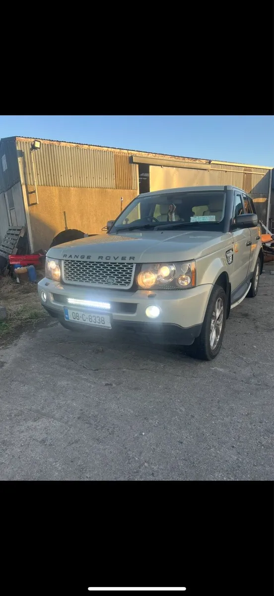 Range Rover Sport - Image 1