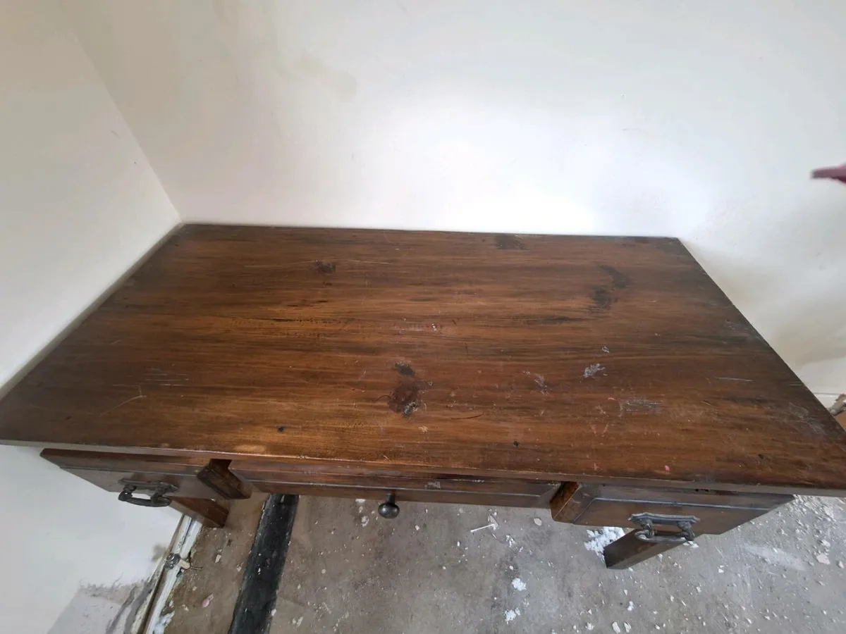 Dresser table - Image 2