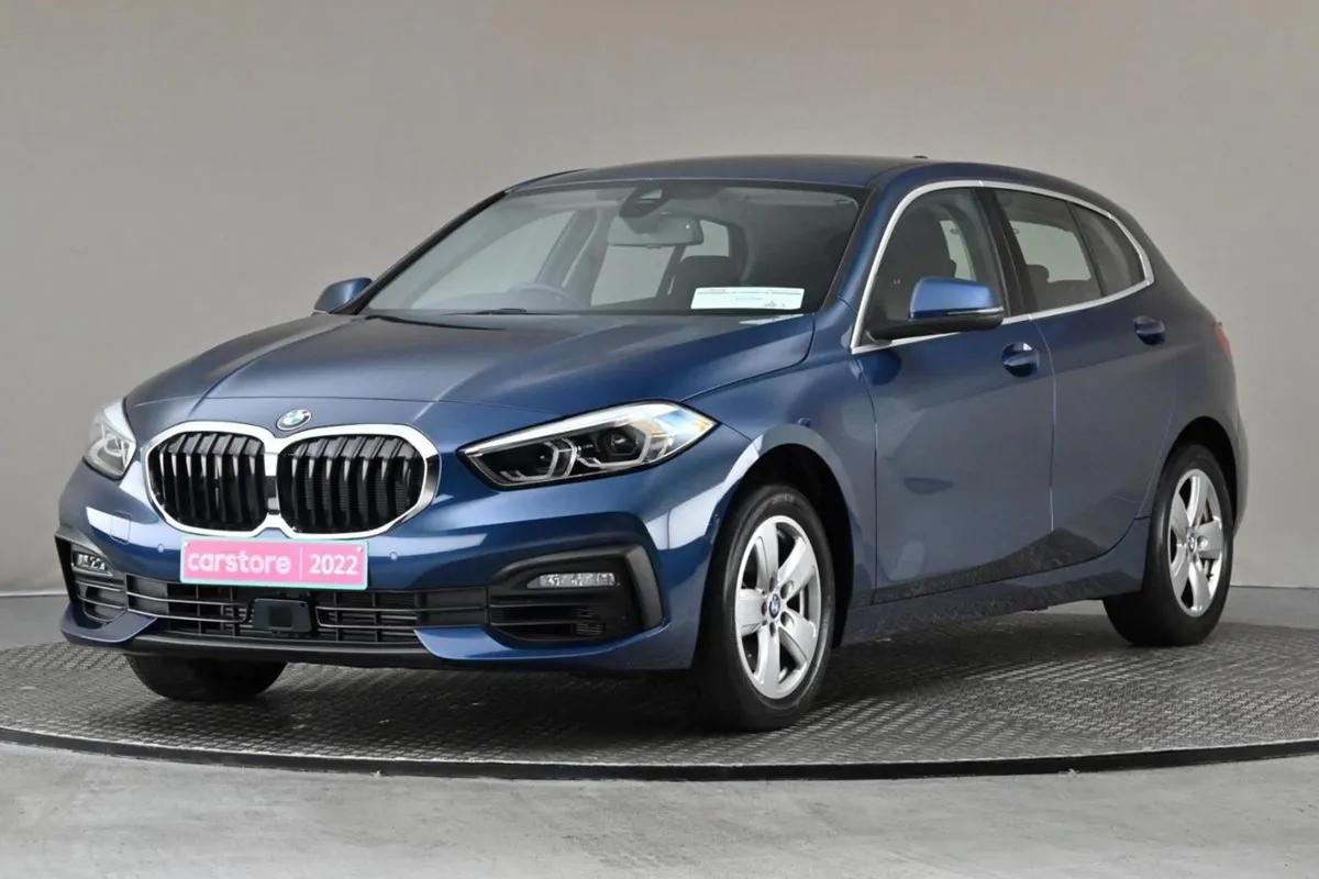 BMW 1 Series 118i Auto  reverse Camera parking Se - Image 3