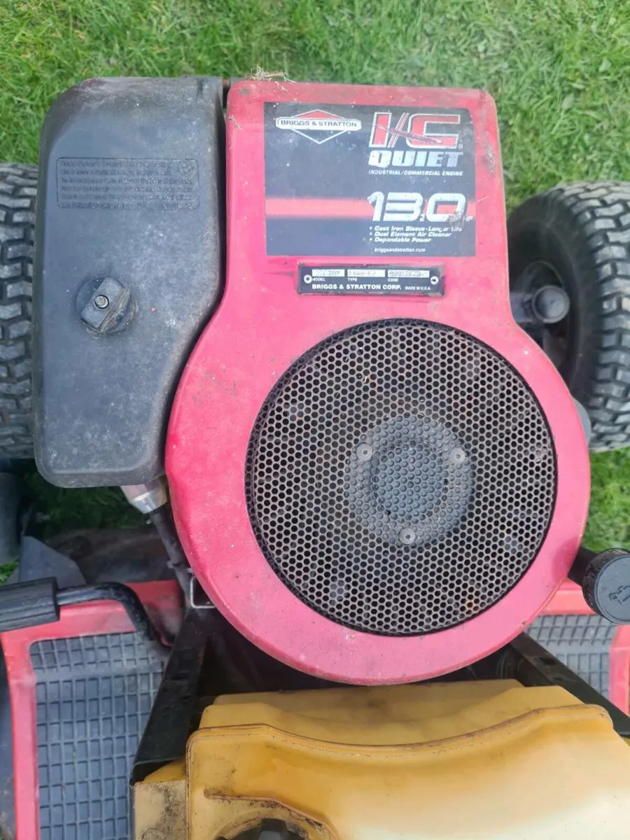 Ride on mower - Image 4