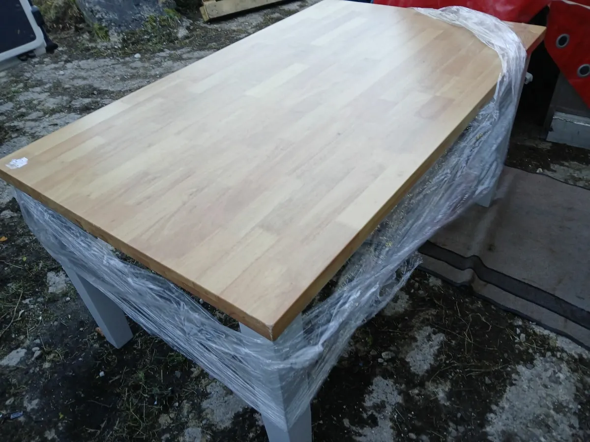 Kitchen table .....new ....delivered - Image 3