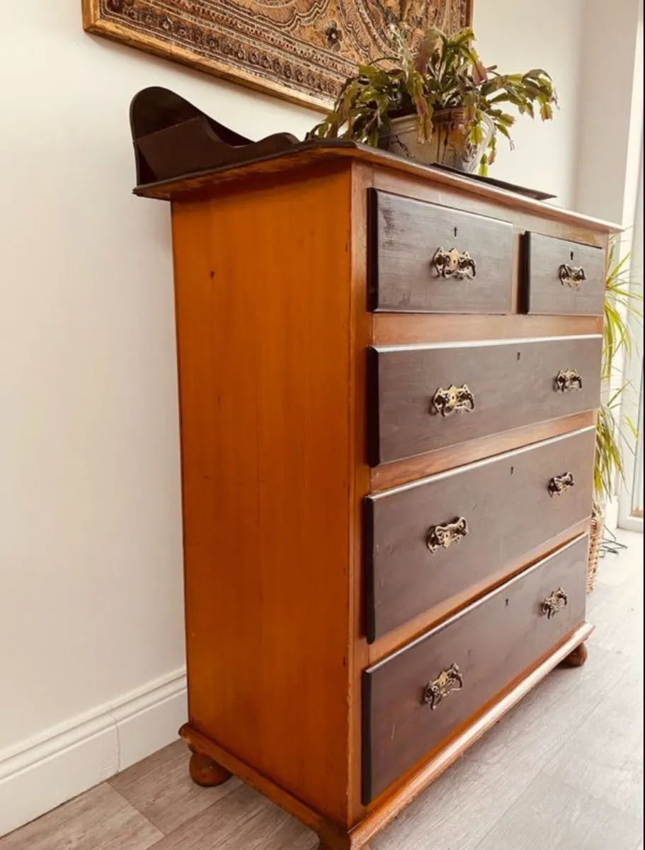 Antique Victorian Pine Chest of Drawers - Image 2