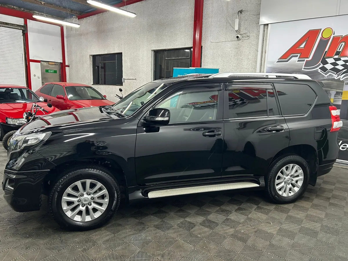 TOYOTA LAND CRUISER PRADO TZ G 2016 FULLY LOADED - Image 2