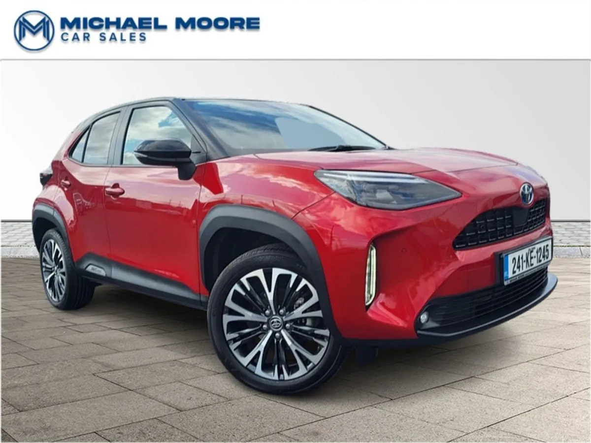 Toyota Yaris Cross 1.5 Petrol Hybrid Sol Auto - Image 1