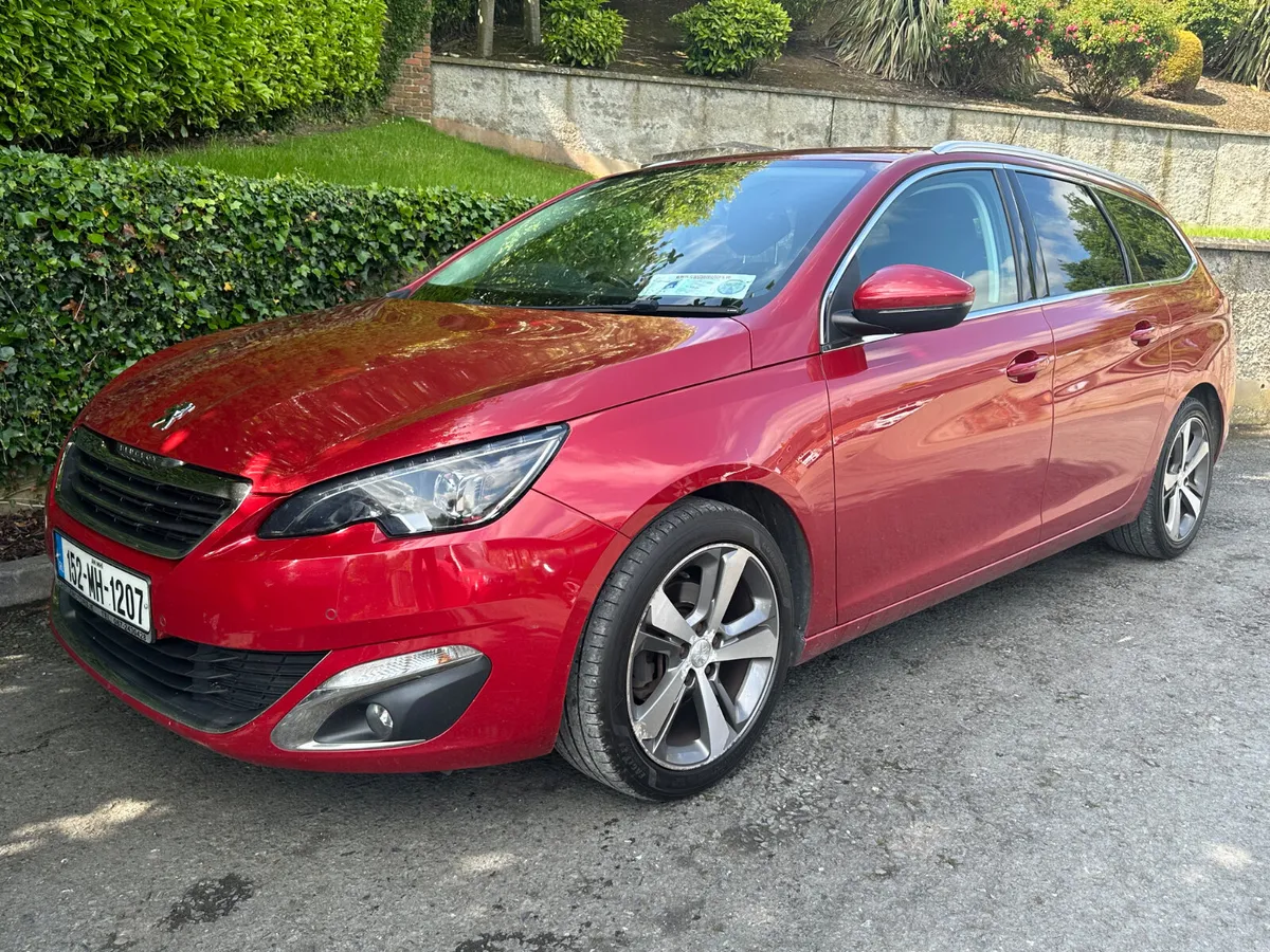 Peugeot 308 2015 - Image 1
