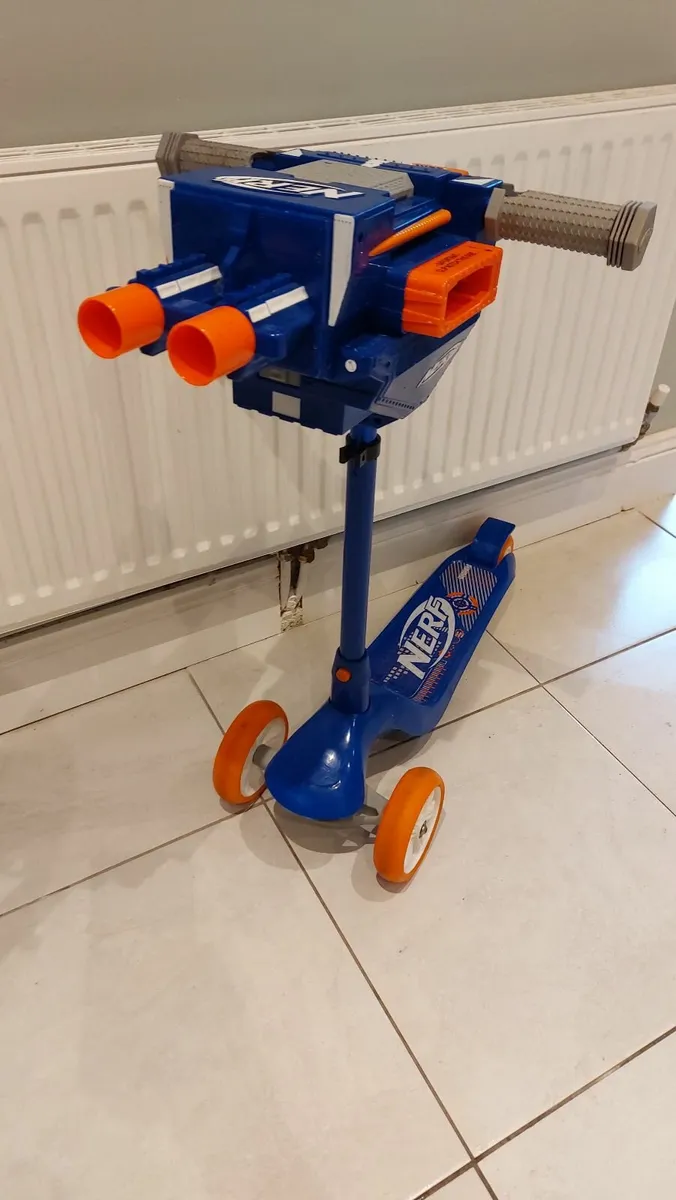 Nerf Dual Blaster Scooter - Image 1