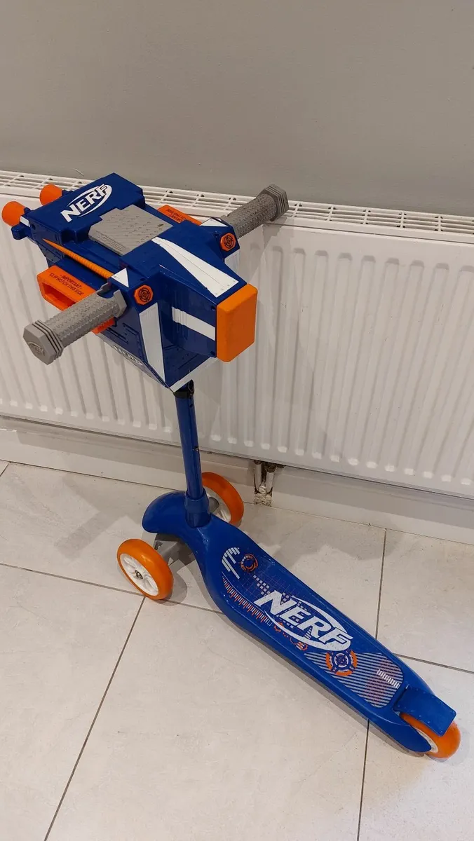 Nerf Dual Blaster Scooter - Image 2