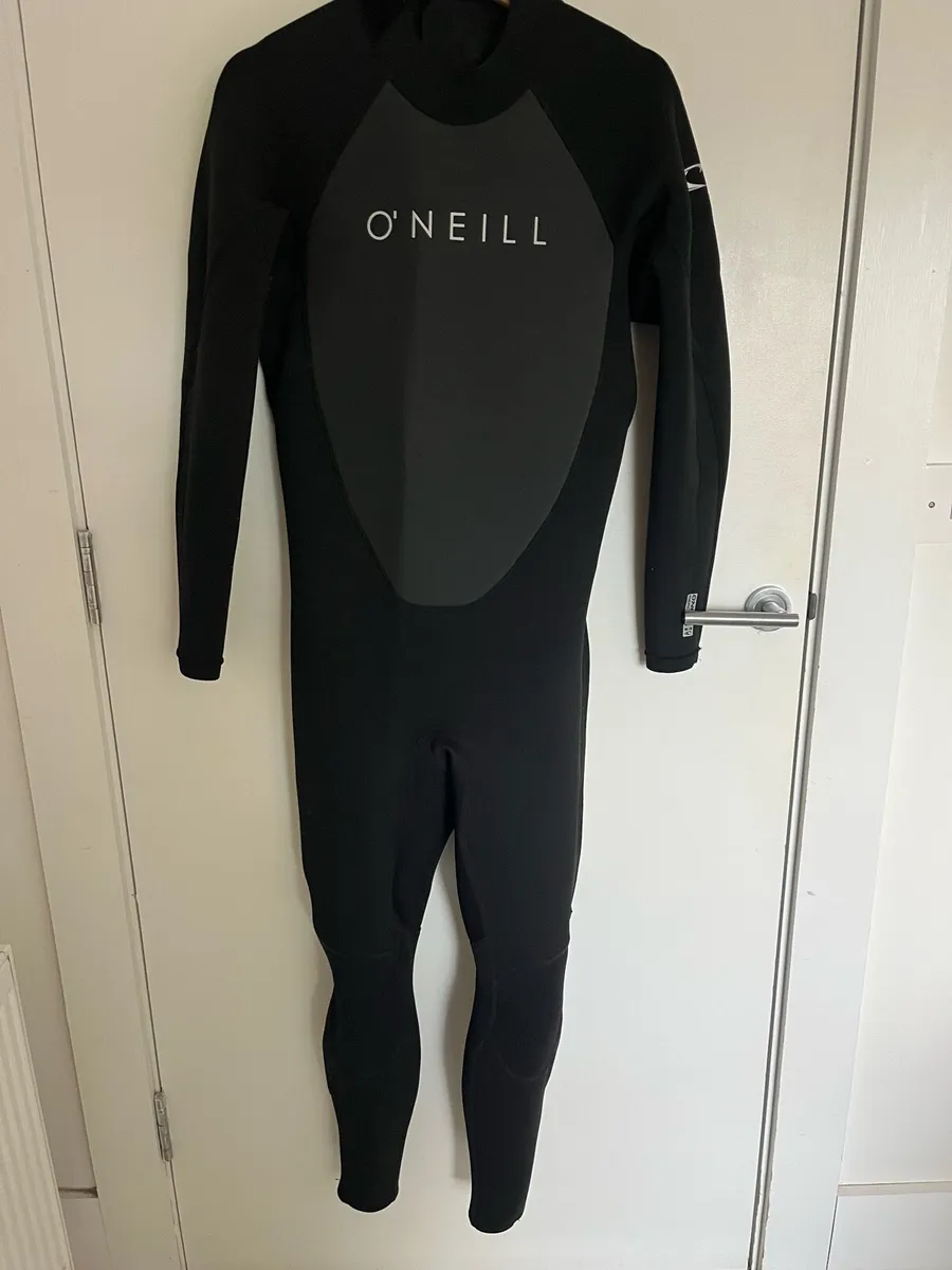 O’Neills Wetsuit - Image 1