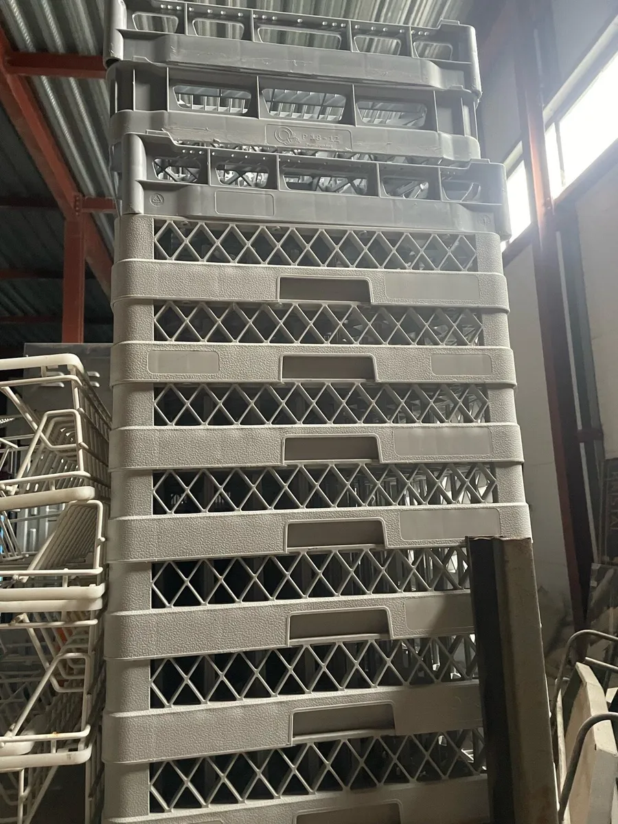 Dishwasher baskets