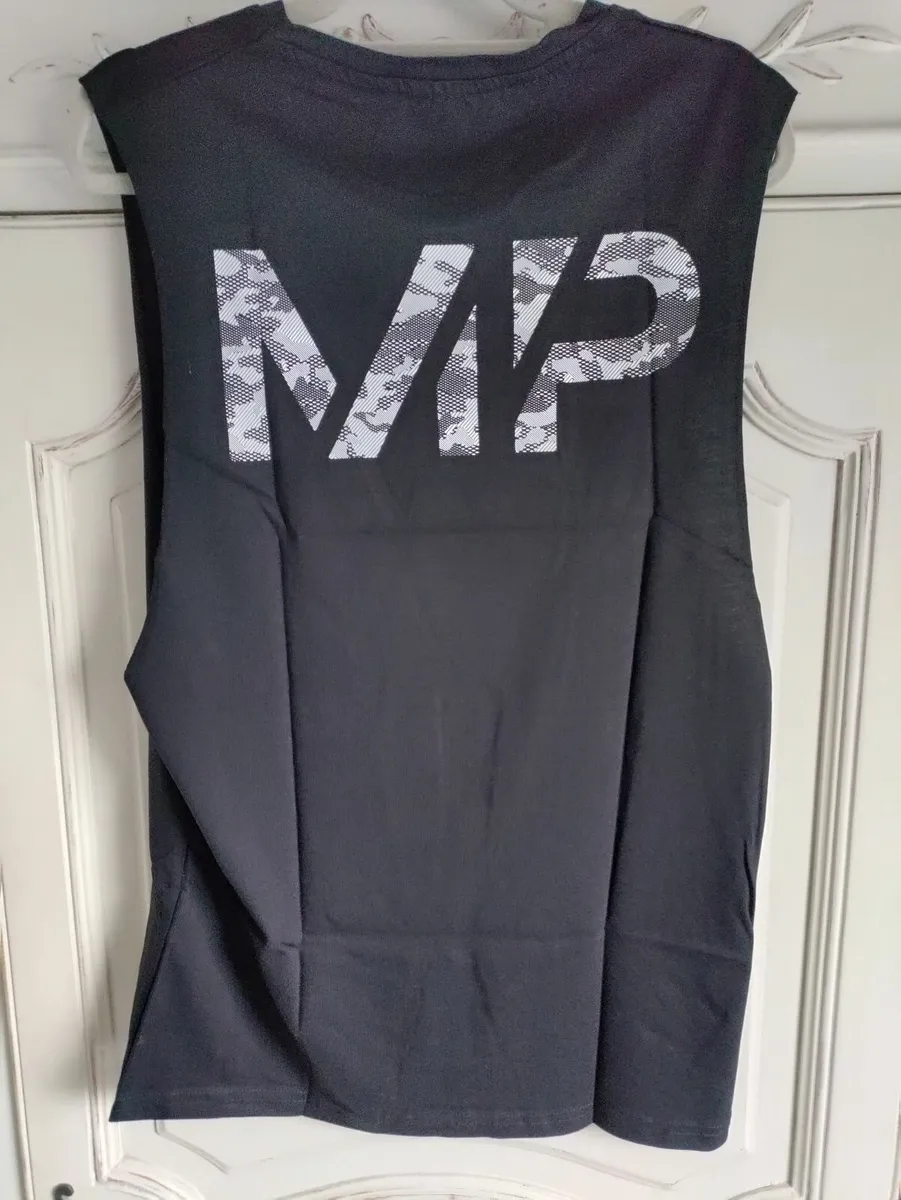 MyProtein Geo Camo Tank top x2 L New - Image 1