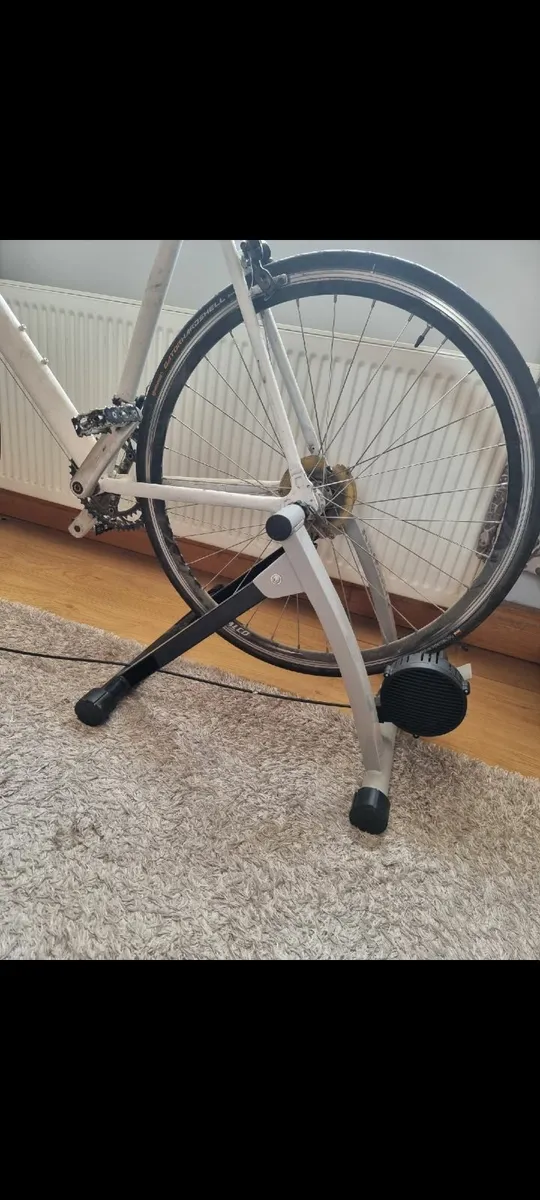 Halfords Turbo Trainer - Image 3