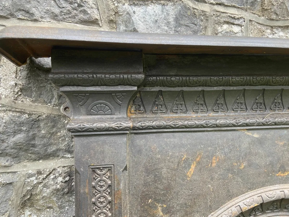 FIreplace surround - Image 3