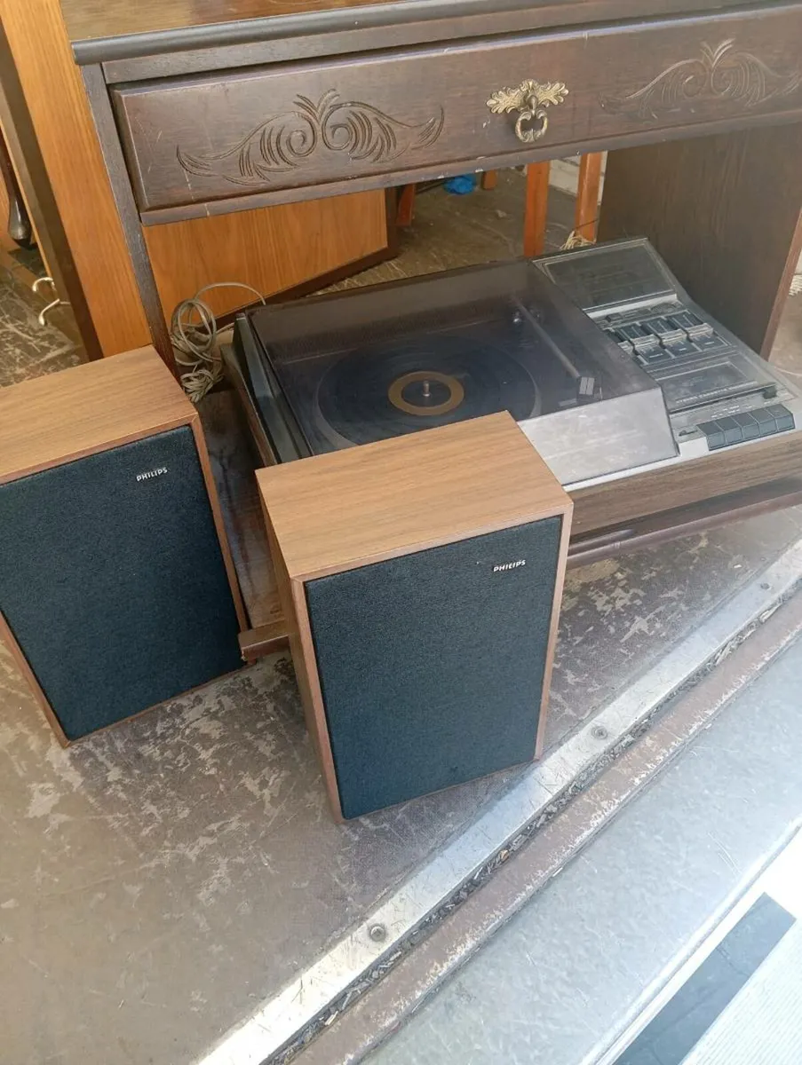 Retro turntable - Image 1